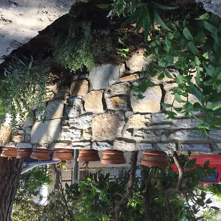 招待所 In Studio - Beautiful Bedroom For 4 People In Limenaria, Only Five Minutes Away From Center
